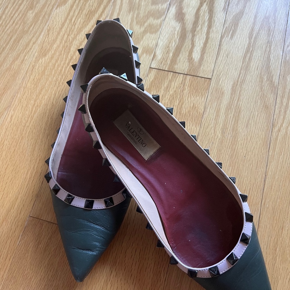 Valentino flats